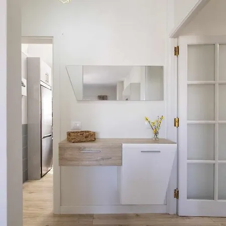 Summa Haus Tejar 3a 홈스테이 푸에르토 드 라 크루즈